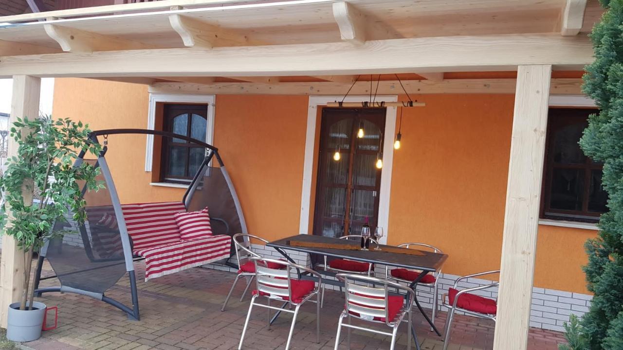 Villa Lifestyle Balaton Siófok Esterno foto