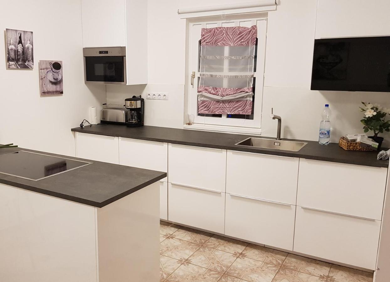 Villa Lifestyle Balaton Siófok Esterno foto