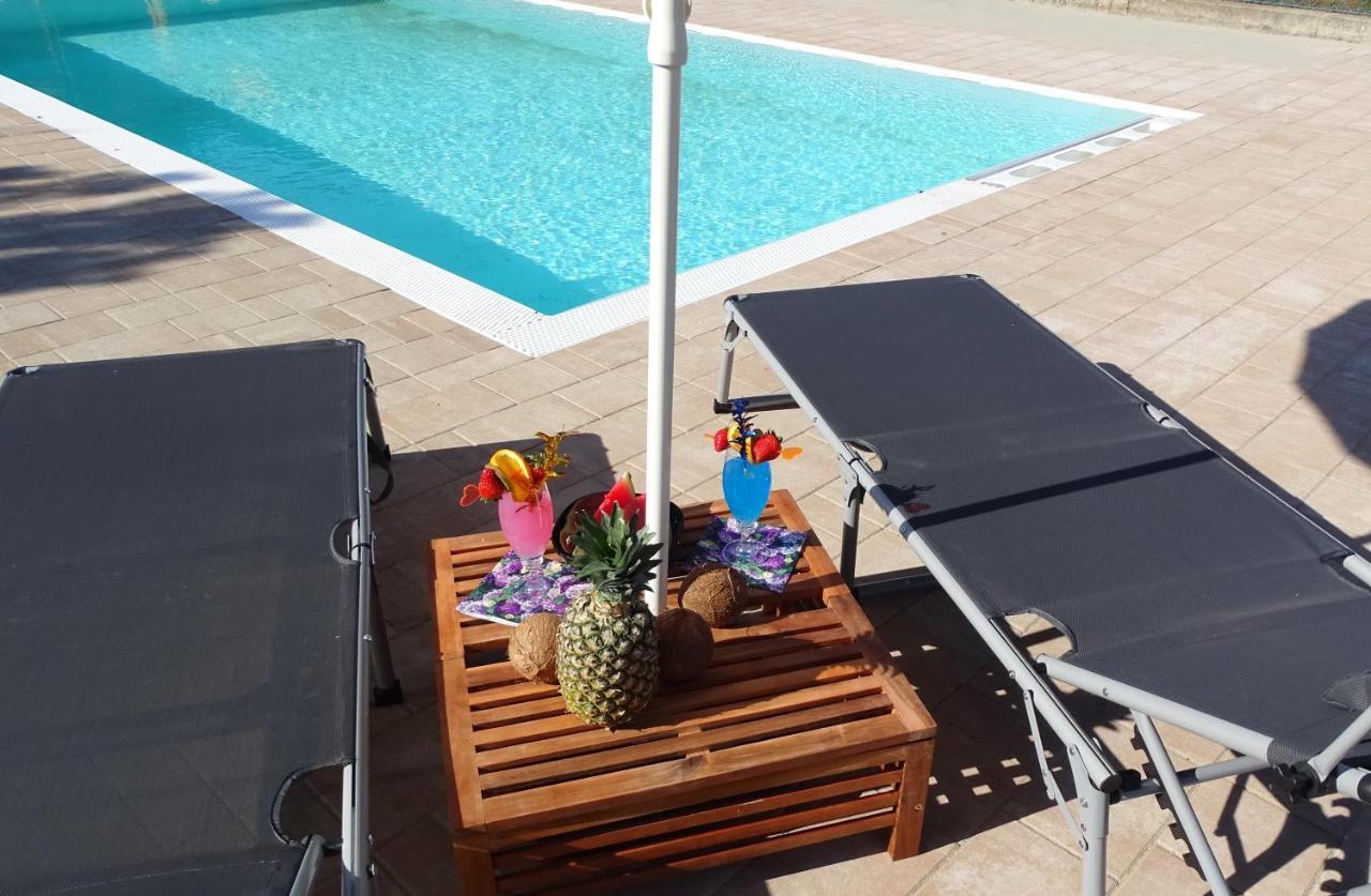 Villa Lifestyle Balaton Siófok Esterno foto